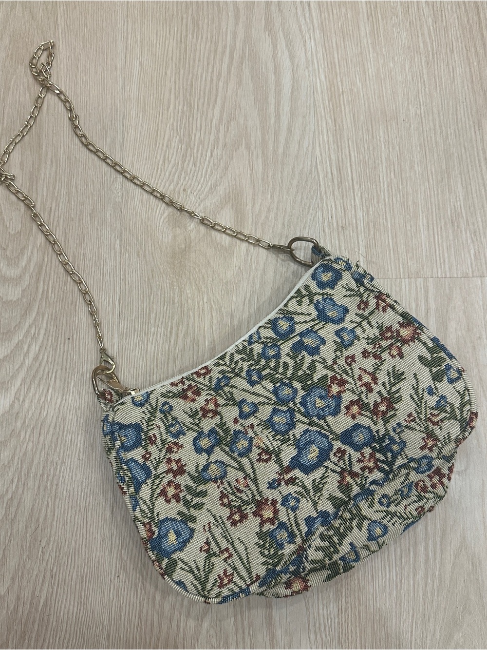 Floral Tapestry Bag in Blue and Cream